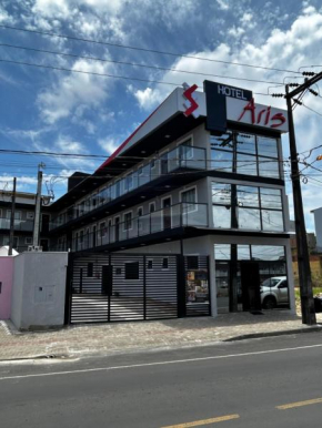 Hotel Aris